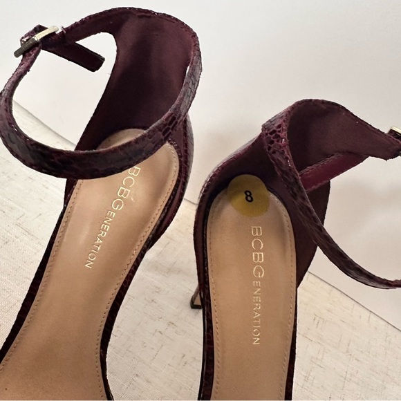 👠BCBGeneration Nallah Platform Sandals – Size 8 - Picture 6 of 11